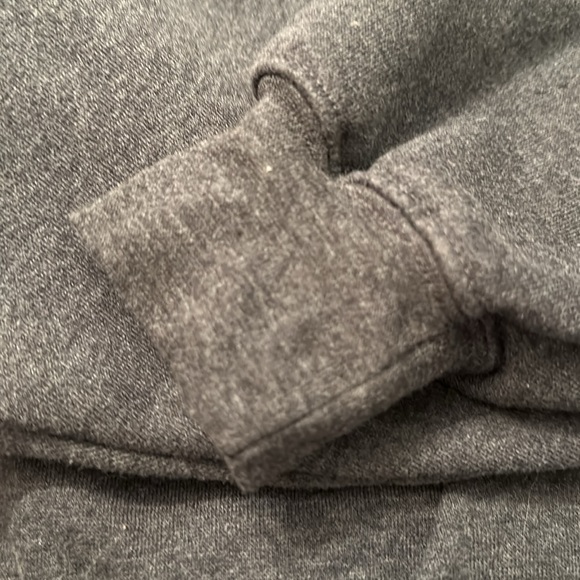 Kasey Kahne 9 Grey and Leatherette sweatshirt - Picture 3 of 4